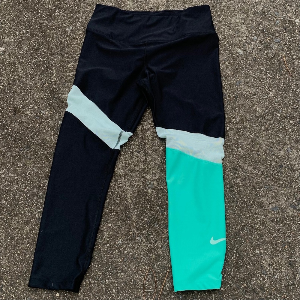 Nike DRI-FIT Leggings {S}